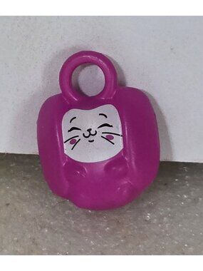 Moose Enterprise Pikmi Pops surprise toy charm Pink with White kitty face 1"